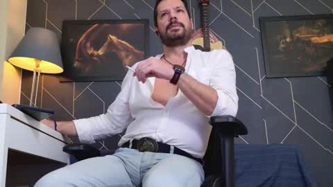 Aaron online show from 11/15/25, 05:27