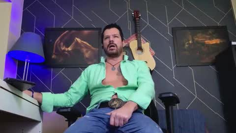 Aaron online show from 11/29/25, 03:09