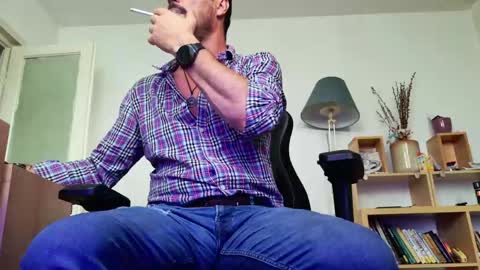 Aaron online show from 06/07/26, 03:43