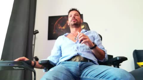 Aaron online show from 07/24/26, 04:10