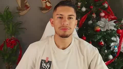 AARON  online show from 12/09/24, 08:01