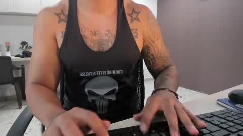ig aaron hunter123 online show from 07/28/26, 10:31