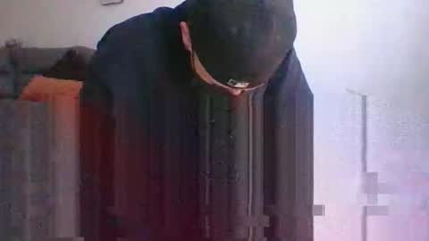 aaronm7907 online show from 10/19/25, 10:43