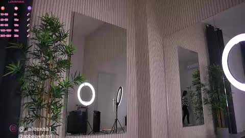 Snapshot of abbela_white chatting on 02/18/25, 09:43 Alexa online show from 02/18/25, 09:43