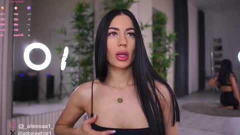 Snapshot of abbela_white chatting on 02/22/25, 06:39 Alexa online show from 02/22/25, 06:39