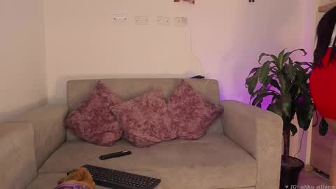 Abbey  IG abby allenn  04 December Online at  I will be on vacation dont forget me  See you soon   online show from 02/14/25, 11:31