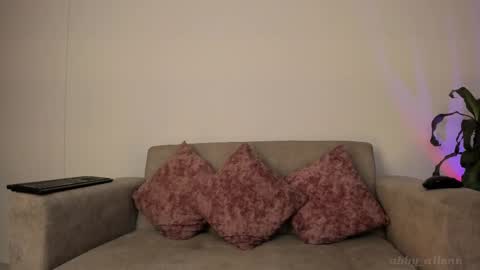 Abbey  IG abby allenn  04 December Online at  I will be on vacation dont forget me  See you soon   online show from 10/17/25, 11:29