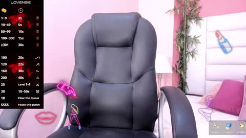 abbey_walker online show from 12/06/24, 01:51