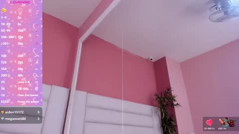 abbey_walker online show from 12/21/24, 03:03