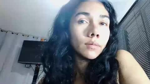 Martina online show from 01/06/25, 12:02