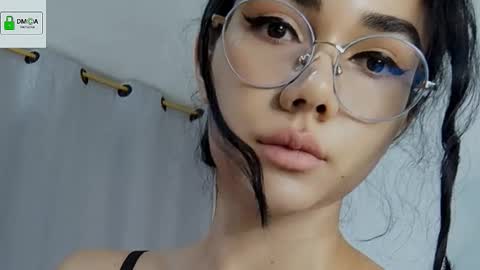 Martina online show from 09/17/25, 12:18