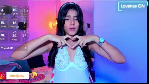 Snapshot of abbie_kinky chatting on 10/11/25, 08:51 abbie_kinky online show from 10/11/25, 08:51