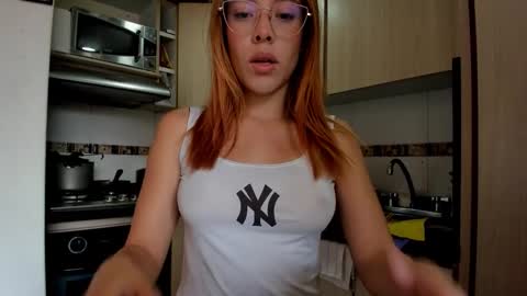 Laura online show from 11/18/25, 05:39