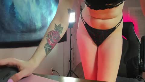 Abbie  Morgan online show from 09/26/25, 12:47