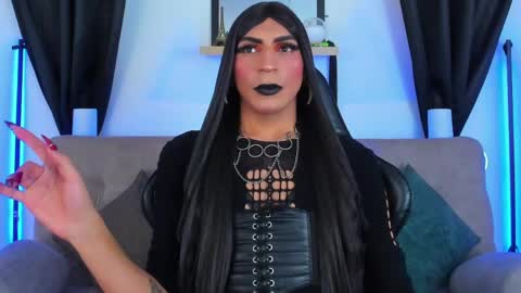 Abbigail Fuster  online show from 05/26/26, 12:34