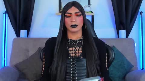 Abbigail Fuster  online show from 05/29/26, 12:25