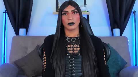 Abbigail Fuster  online show from 07/23/26, 11:30