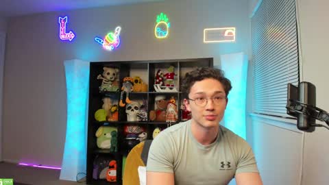 buddy online show from 01/09/25, 05:34