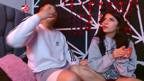 Abby y Crhiss  online show from 02/15/25, 06:33