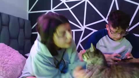 Abby y Crhiss  online show from 02/23/25, 07:00
