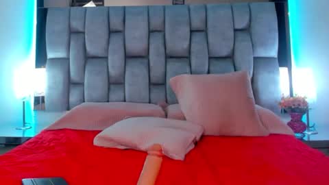 abby_blue01 online show from 03/12/25, 02:09