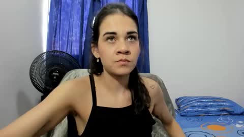 Snapshot of abby_connie chatting on 12/14/25, 06:23 Abby Connie online show from 12/14/25, 06:23