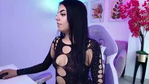 abby_derry online show from 06/10/26, 07:35