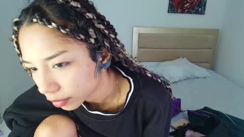 Lucia  online show from 12/28/24, 05:35