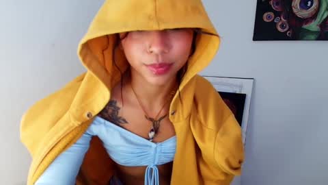 Lucia  online show from 01/10/25, 05:56