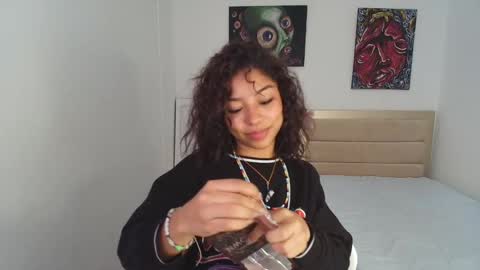 Lucia  online show from 01/22/25, 12:17
