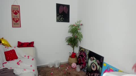 Lucia  online show from 02/06/25, 06:24