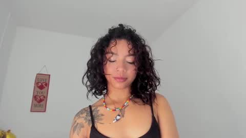 Lucia  online show from 02/07/25, 12:06