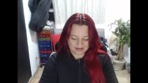 abby iloveit online show from 12/06/24, 01:33