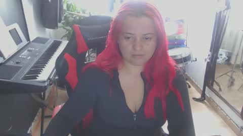 abby iloveit online show from 10/21/25, 02:18