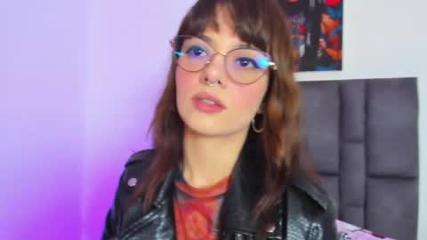 abby jones online show from 10/11/25, 03:21