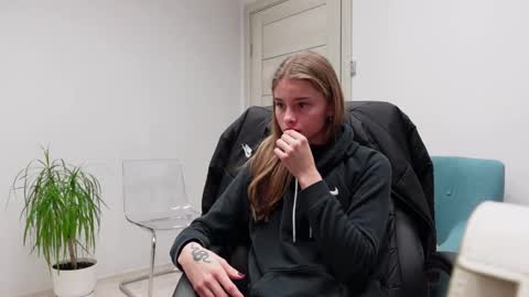 Snapshot of abby_laker chatting on 01/05/25, 08:52 ABBY LAKER online show from 01/05/25, 08:52