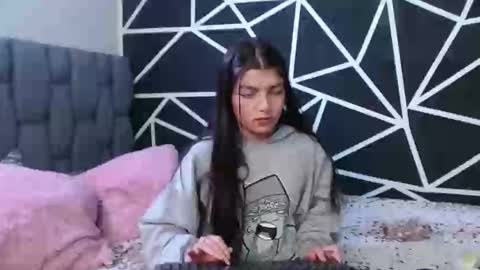 abby_rousse09 online show from 01/15/25, 10:24
