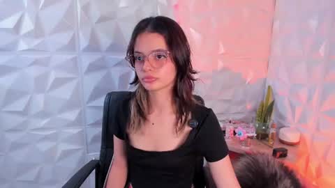 Abby Saenz online show from 07/04/26, 09:10