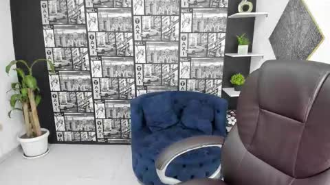 abby_thomsonn online show from 09/09/25, 03:06