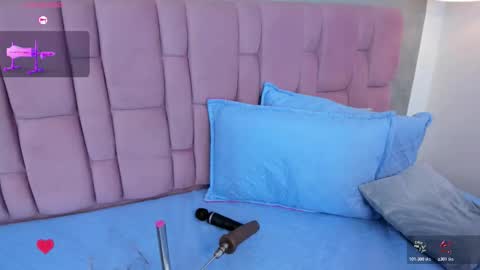 Snapshot of abbyadams23 chatting on 10/22/25, 03:07 abbyadams23 online show from 10/22/25, 03:07