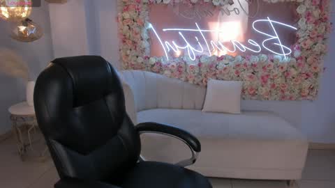 Abby Dalton  online show from 01/04/25, 10:38