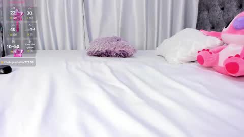 Snapshot of abbyfoxx_ chatting on 10/04/25, 10:08 Abby online show from 10/04/25, 10:08