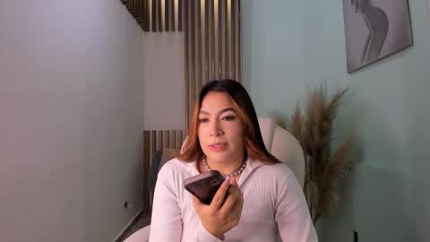 Snapshot of abbyjacksonn_ chatting on 11/06/25, 08:32 ABBY online show from 11/06/25, 08:32