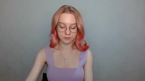 Abby Lovense is active online show from 12/06/24, 09:43