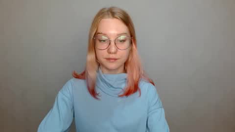 Abby Lovense is active online show from 12/20/24, 01:00