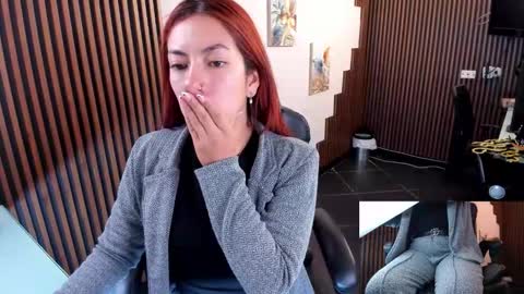 Abby Stones online show from 10/01/25, 10:21