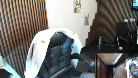 Abby Stones online show from 10/14/25, 10:27