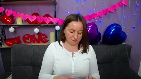 abbytaylorr online show from 02/15/25, 06:23