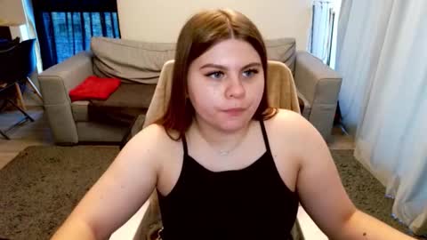 Snapshot of abbyvibe chatting on 10/05/25, 03:54 abbyvibe online show from 10/05/25, 03:54