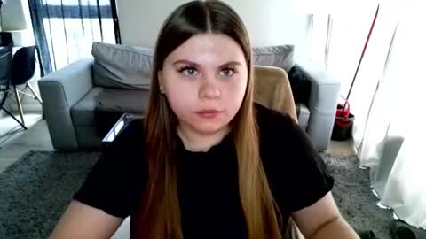 Snapshot of abbyvibe chatting on 10/08/25, 10:24 abbyvibe online show from 10/08/25, 10:24